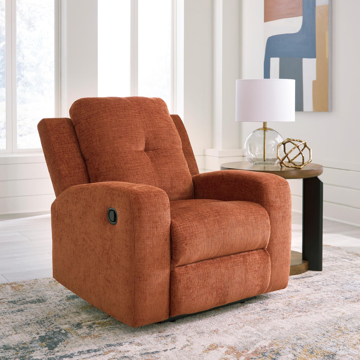 Danum Zero Wall Recliner