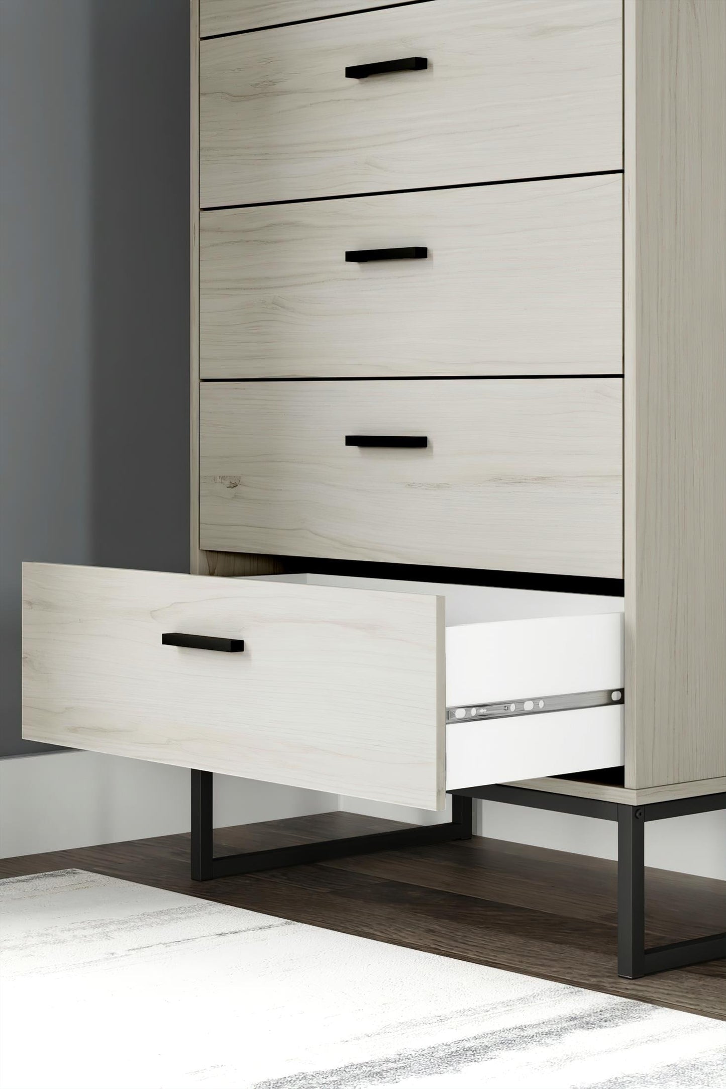 Socalle Chest of Drawers