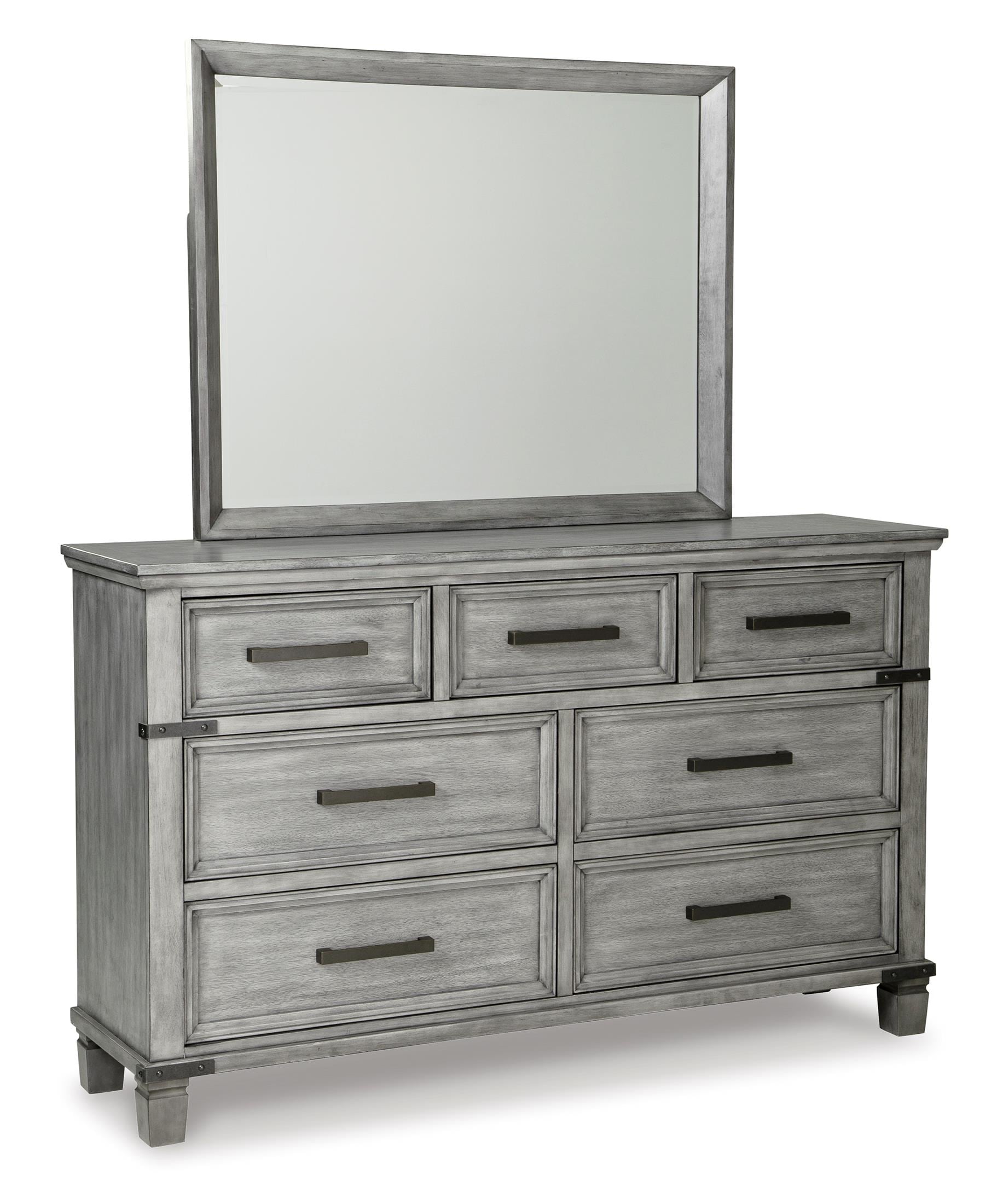 Russelyn 7 Drawer Dresser and Mirror