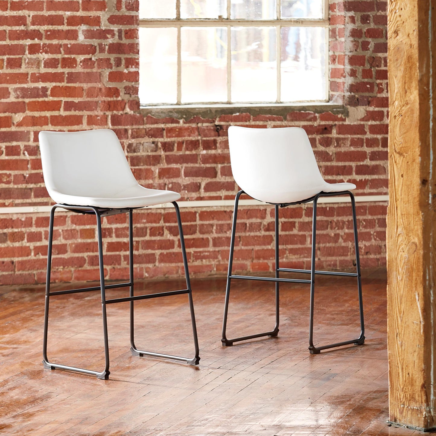 Centiar Pub Height Bar Stool (Set of 2)