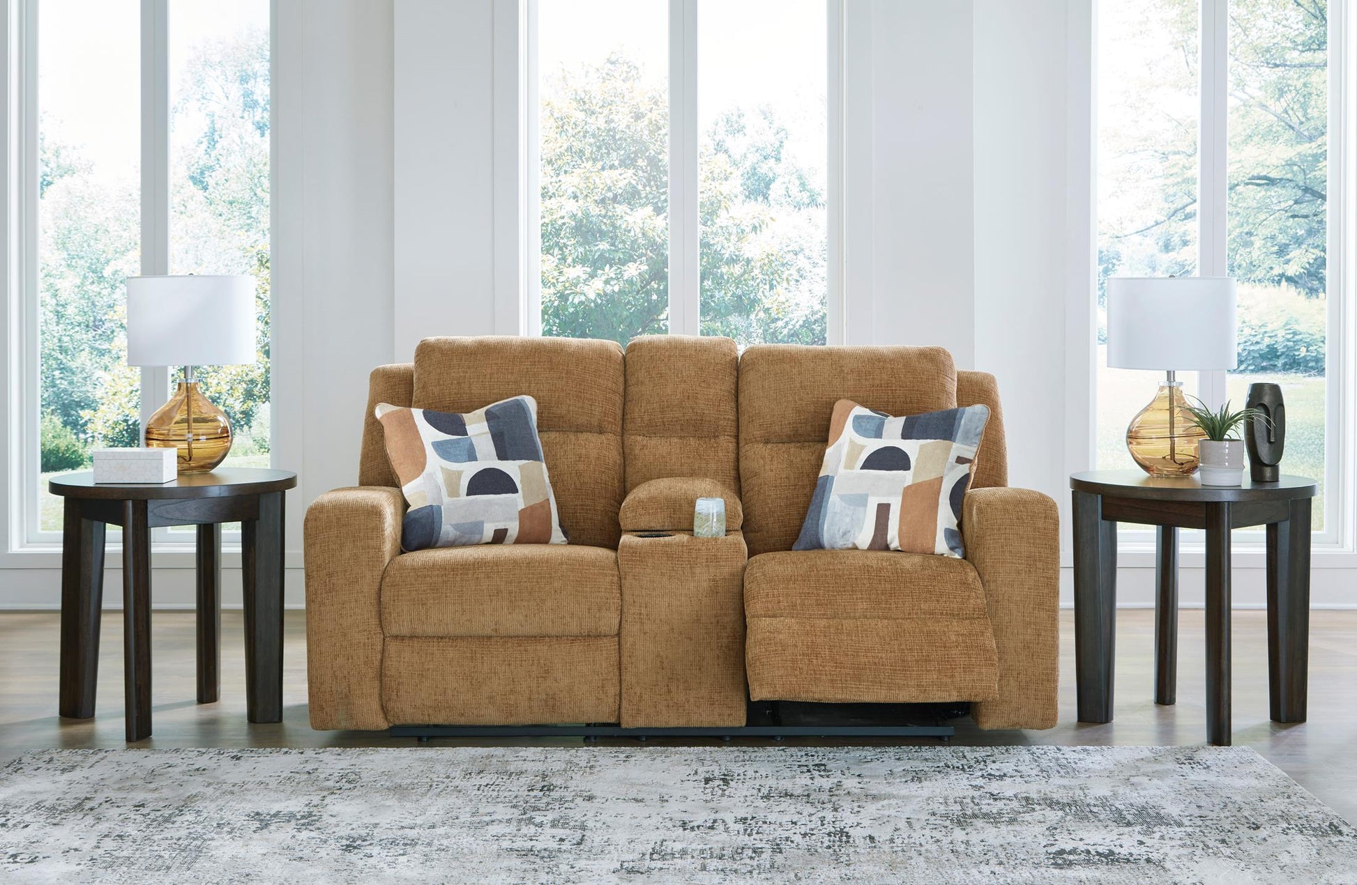 Kanlow Reclining Console Loveseat