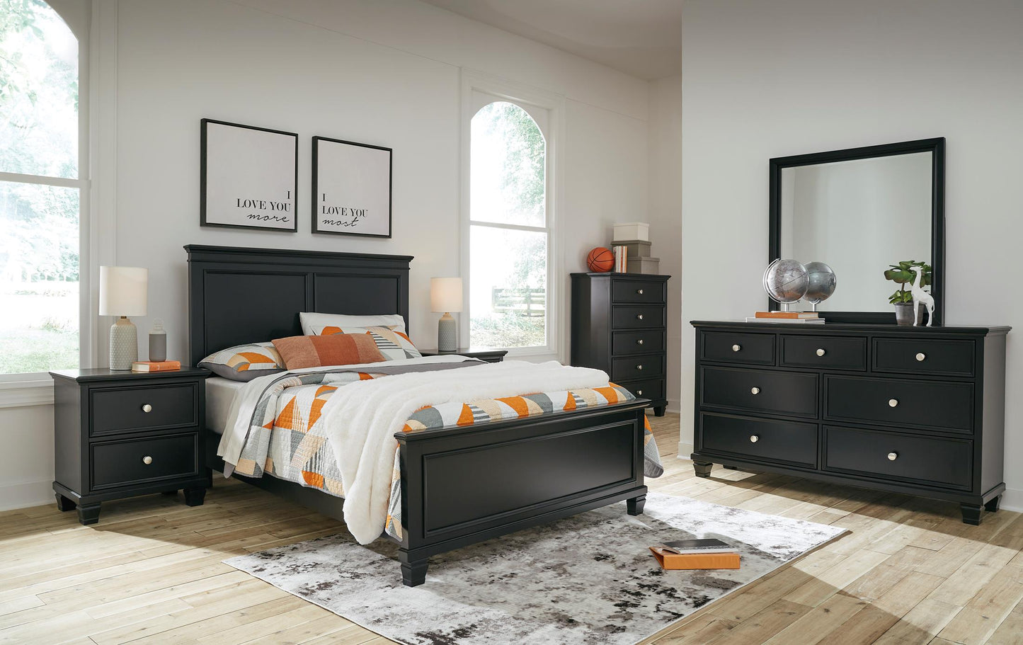 Lanolee 5-Piece Panel Bedroom Set