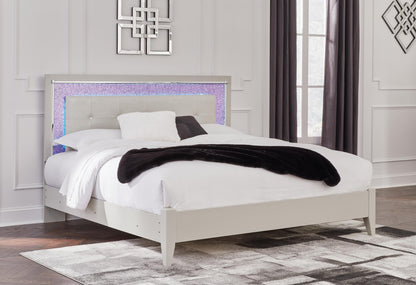 Zyniden Upholstered Panel Bed