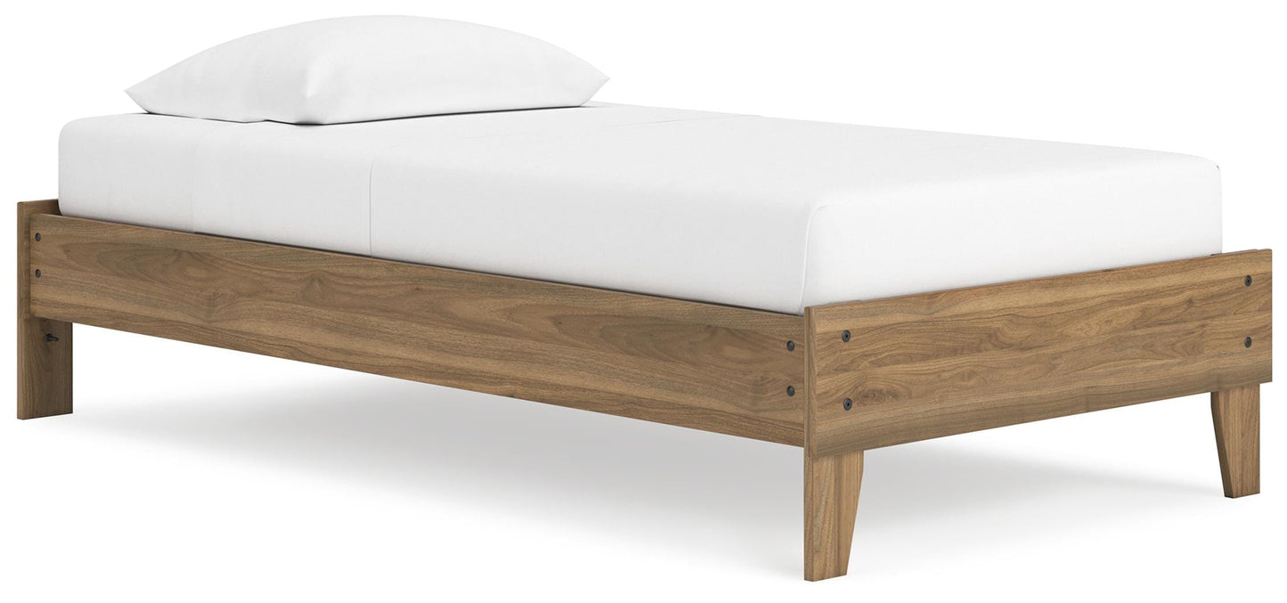 Deanlow Platform Bed