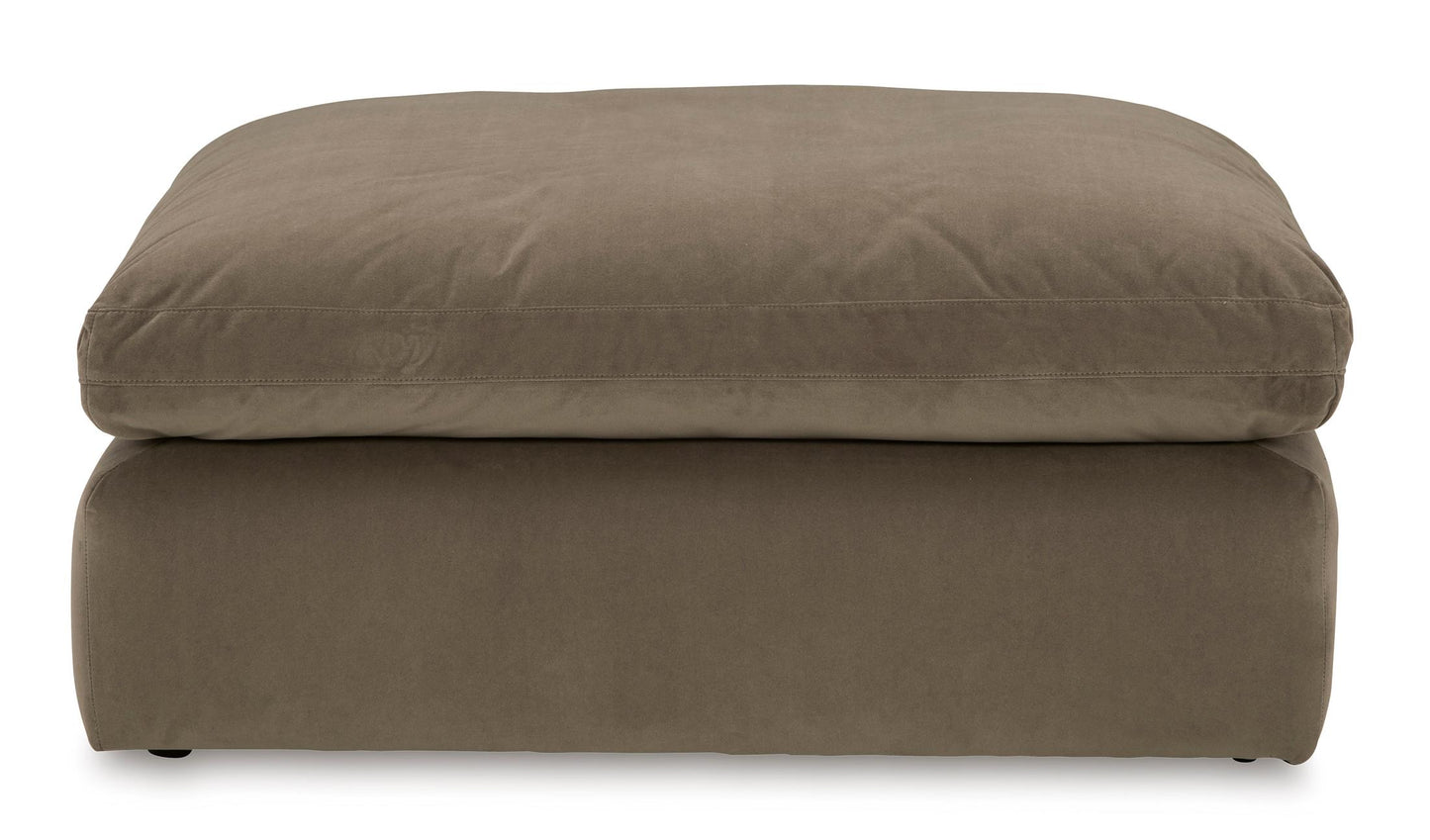 Sophie Oversized Accent Ottoman