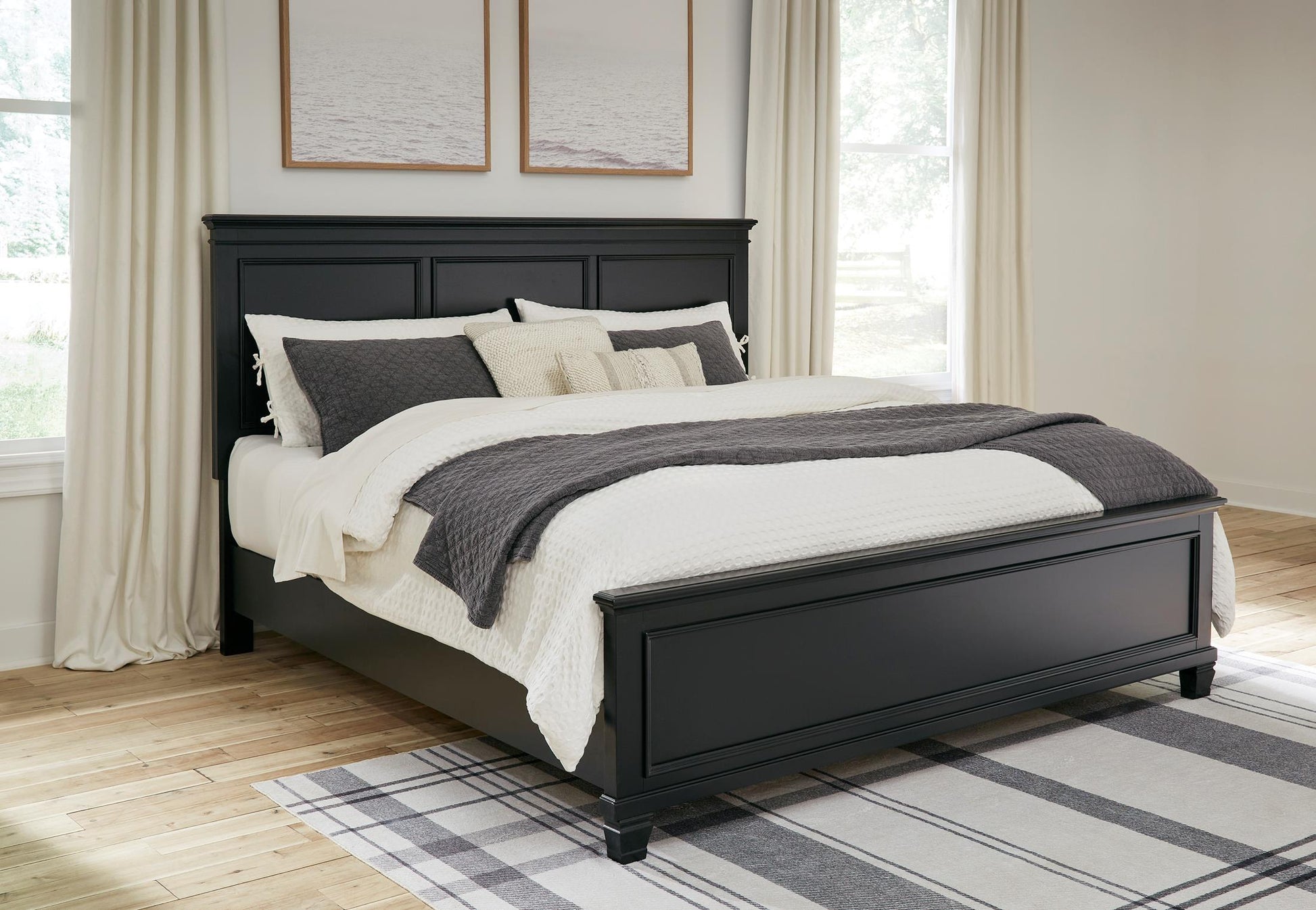 Lanolee California King Panel Bed