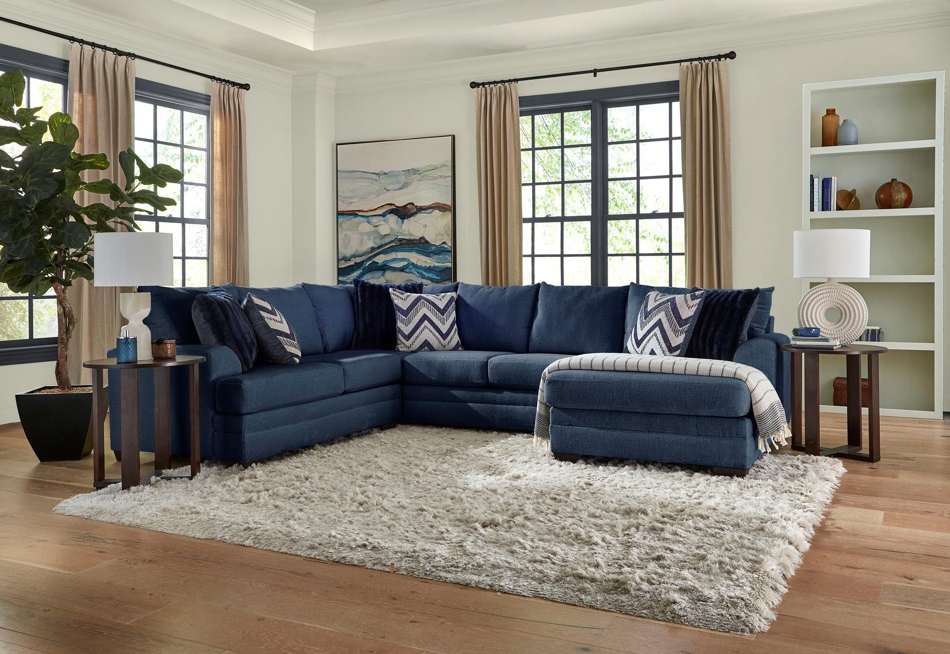 Perla 3-Piece Sectional with Chaise